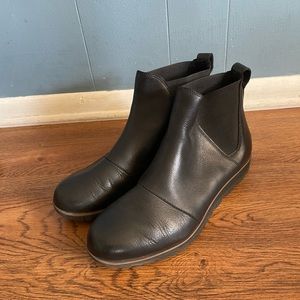 Sorel Chelsea Boots